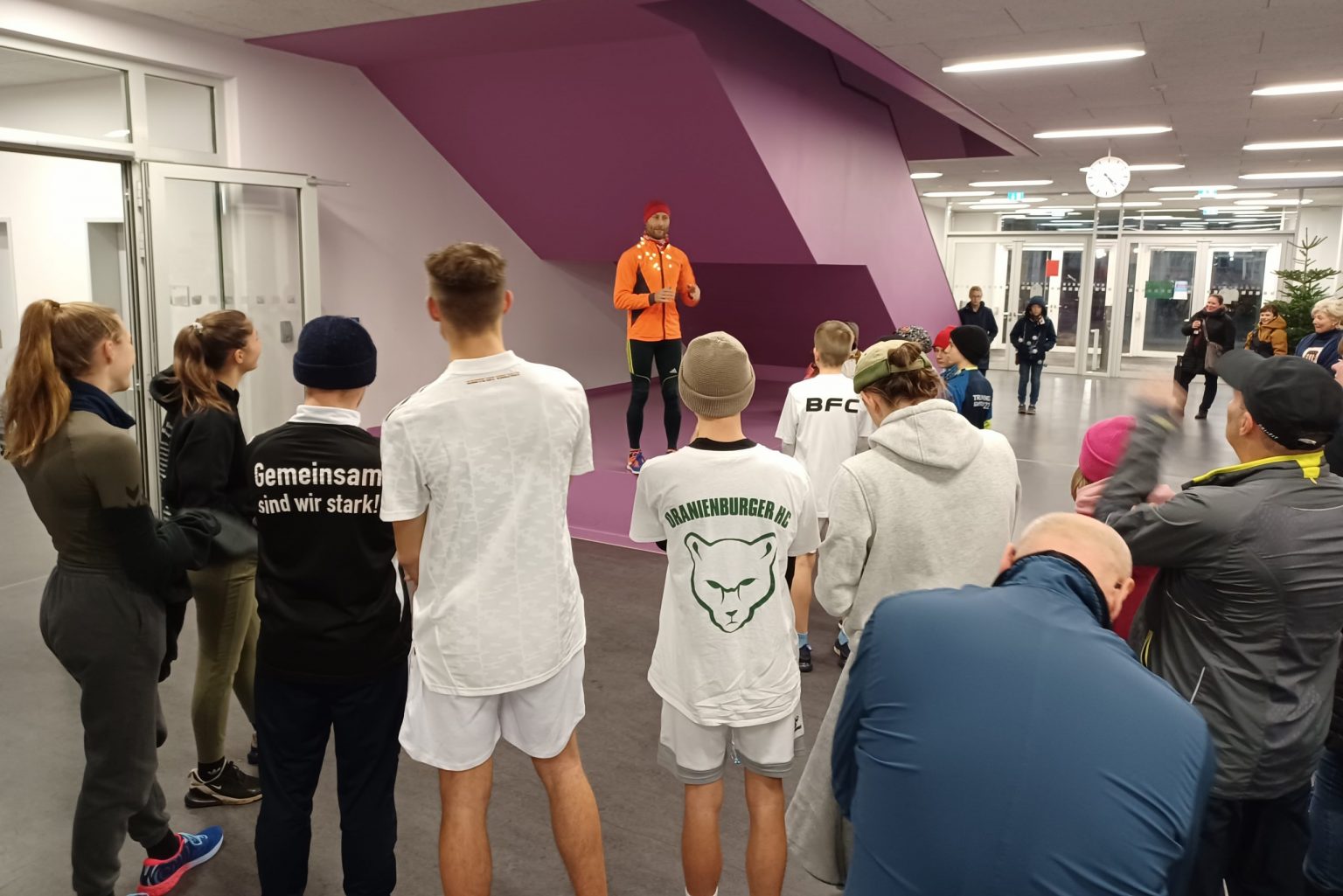 j-ngste-zeigen-rekordleistungen-f-f-runge-gymnasium-oranienburg